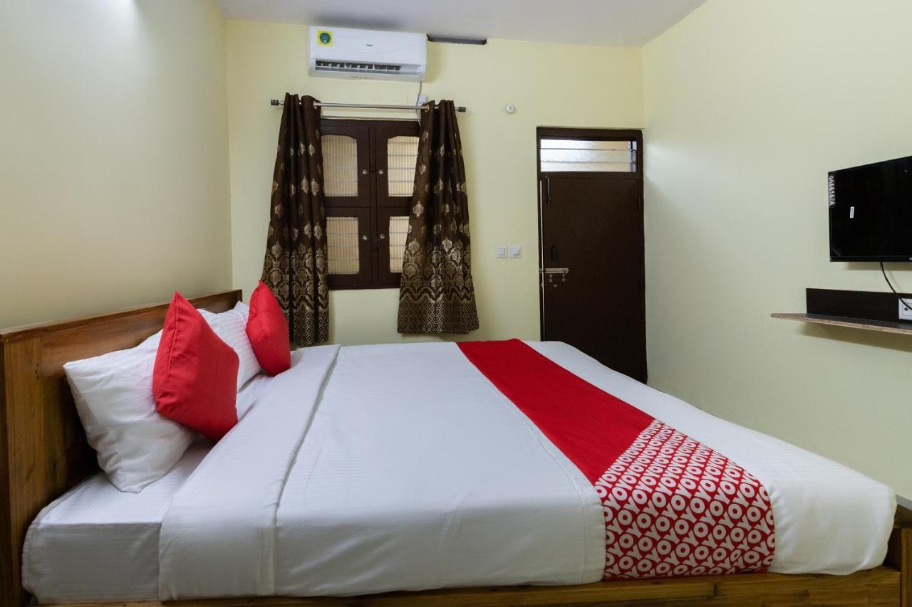 Oyo Kalpataru Lodge Hunsur Exterior foto